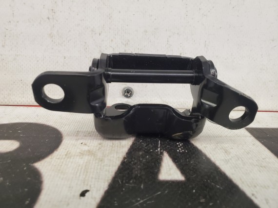 Петля двери задняя левая Subaru Legacy B4, Outback B13 2003–2009