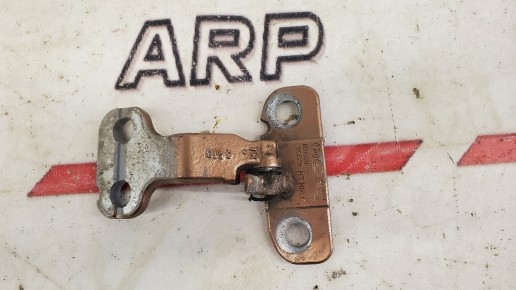 Петля двери правая Range Rover Sport 2 L494 2013-2021