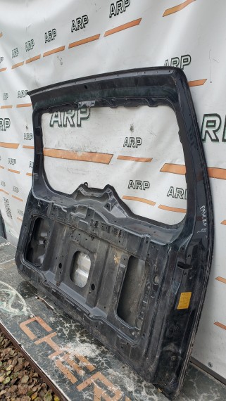 Дверь багажника Mitsubishi Pajero 4 2006-2021