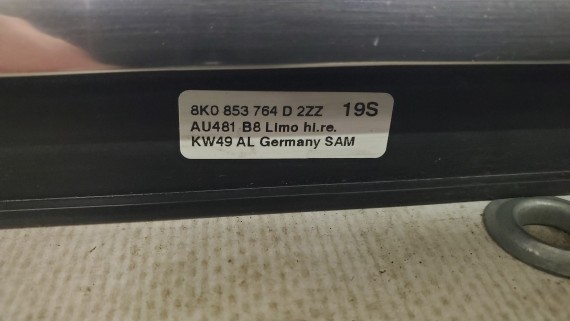 Молдинг стекла двери задний правый Audi A4 B8 2007-2015