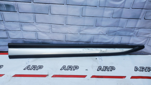Накладка двери задняя левая Mitsubishi Outlander 3 2018-2025