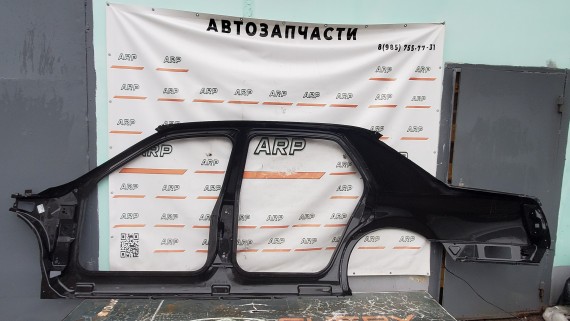 Боковина кузова правая Cadillac Deville 10 1999-2005