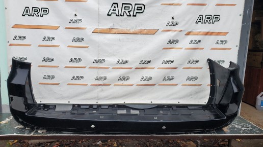 Бампер задний Toyota Land Cruiser 200 2015-2021