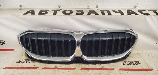 Решетка радиатора BMW 3 G20 G21 2018-н.в.
