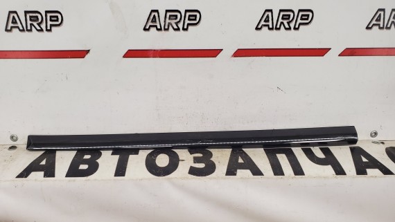 Накладка двери задняя правая BMW X7 G07 2018-н.в 