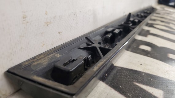 Накладка двери задняя правая BMW X7 G07 2018-н.в 