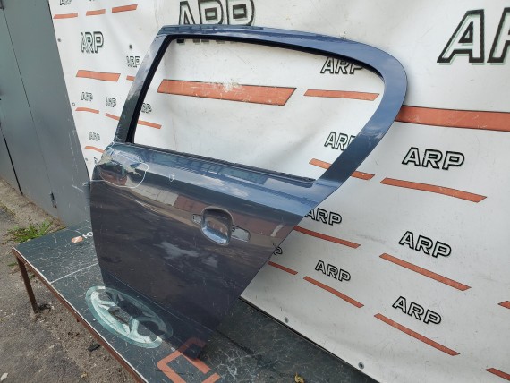 Дверь задняя левая Opel Astra H 2004-2015 HB