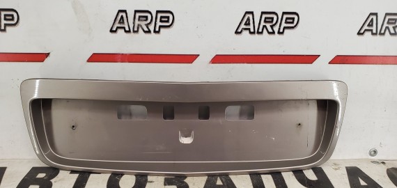 Накладка крышки багажника Nissan Primera P12 2001-2008