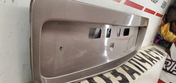 Накладка крышки багажника Nissan Primera P12 2001-2008