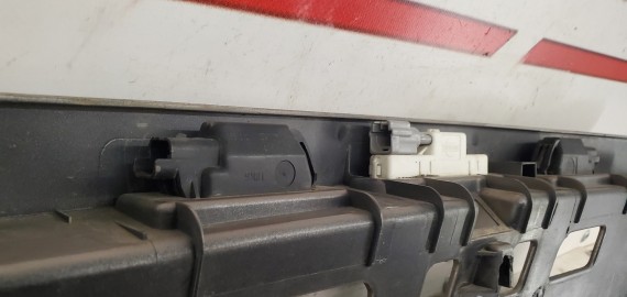 Накладка крышки багажника Nissan Primera P12 2001-2008