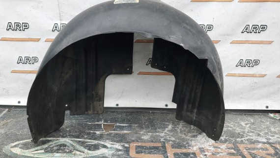 Подкрылок задний левый BMW 7 E65 2001-2005