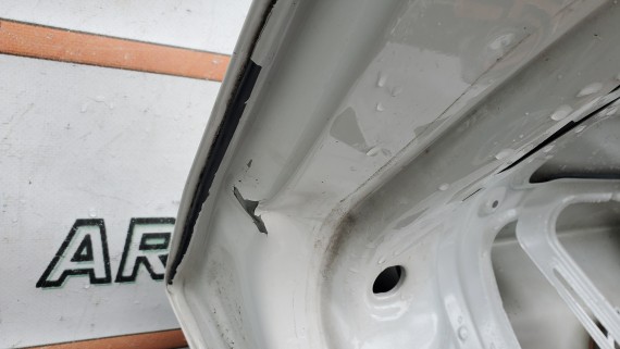 Крышка багажника Volkswagen Passat B6 2005-2010