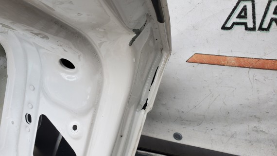 Крышка багажника Volkswagen Passat B6 2005-2010