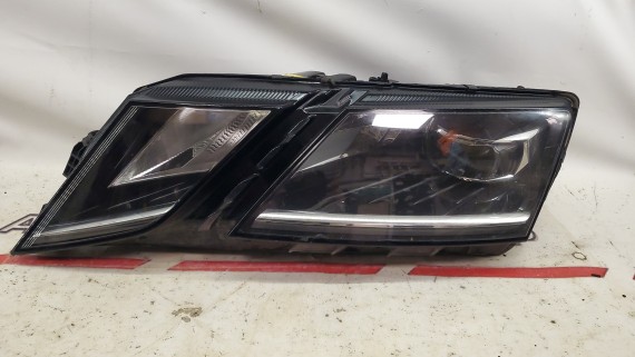 Фара левая LED Skoda Octavia A7 2017-2020