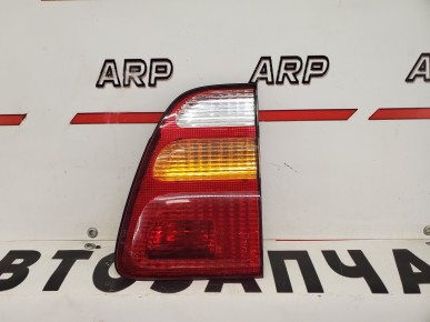 Фонарь внутренний правый Toyota land Cruiser 100 1998-2002