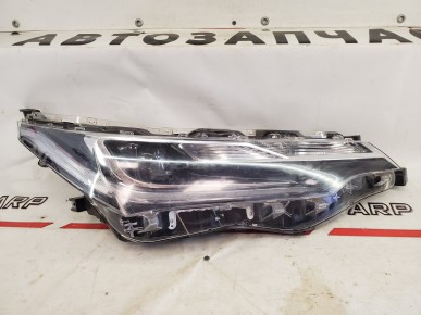 Фара правая Toyota Corolla E180 LED 2015-2018