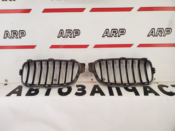 Решетка радиатора BMW 3 f30 2011-2015