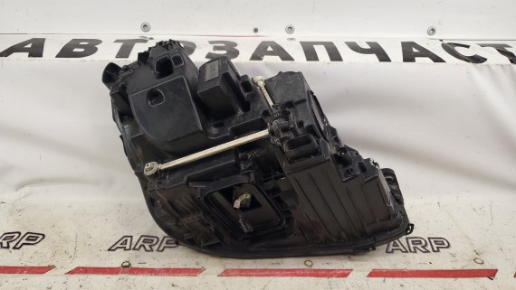 Фара левая Mercedes-Benz E-class W213 2016-2020