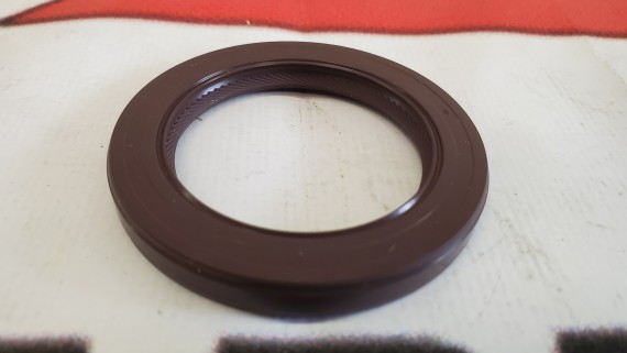 Сальник коленвала передний  Lexus ES, GS, IS 2012-2015, Toyota Camry V40 2006-2011