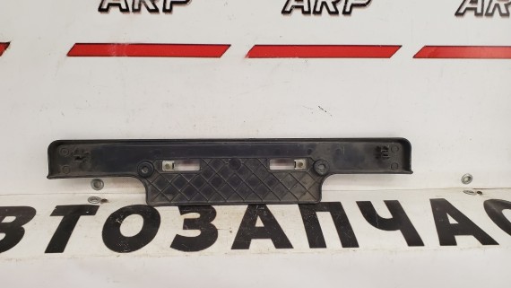 Площадка под номер Toyota Land Cruiser 200 2008-2012
