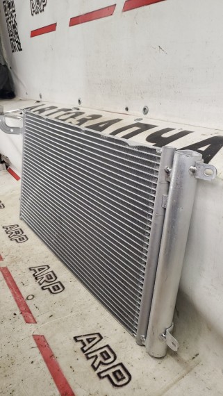 Радиатор кондиционера Skoda Rapid 1 2012-2020