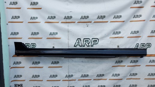 Накладка порога правая Honda Accord 7 CL 2002-2008