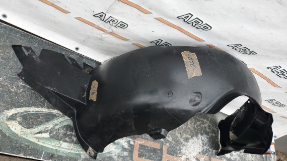Подкрылок передний правый Volkswagen Polo 5 2009-2020