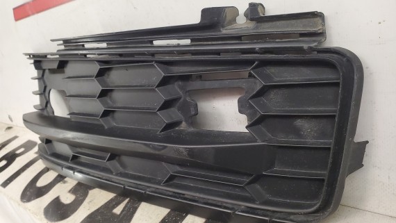 Решетка в бампер правая Skoda Kodiaq 2017-2020