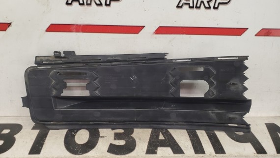 Решетка в бампер правая Skoda Kodiaq 2017-2020