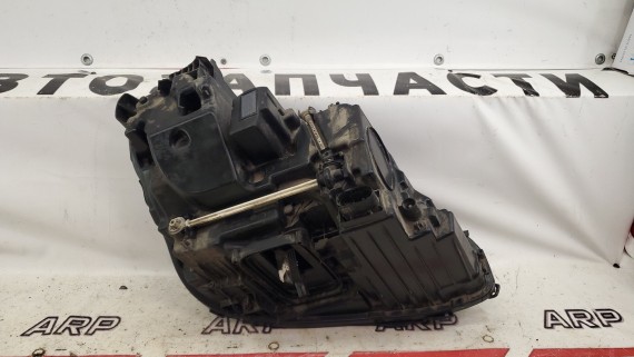 Фара левая Mercedes-Benz E-Classe W213 2016-2020