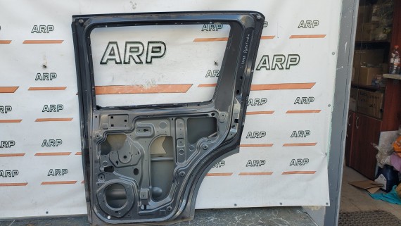 Дверь задняя правая Nissan Pathfinder 3 2004-2014