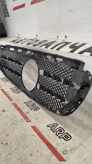 Решетка радиатора Mercedes-Benz E-Class W212 2013-2016