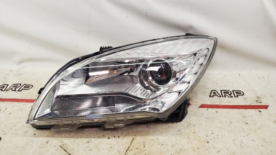 Фара левая Changan CS35 2013-2020