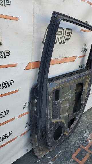 Дверь задняя правая Nissan Note E11 2005-2011