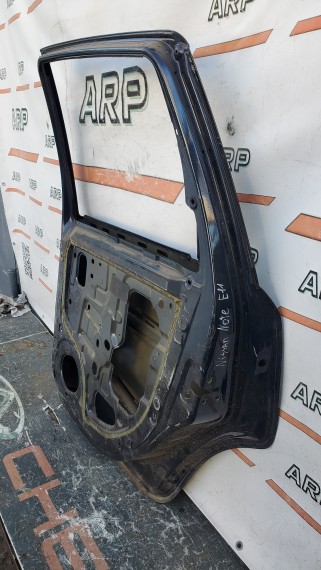 Дверь задняя правая Nissan Note E11 2005-2011