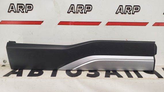 Накладка задней правой двери Subaru Forester 5 2018-н.в.