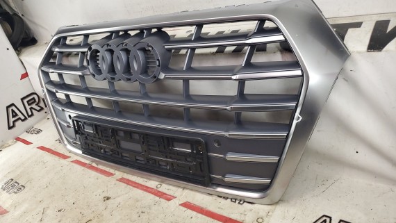Решетка радиатора Audi Q5 2 FY 2015-н.в.