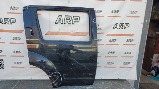 Дверь задняя правая Nissan Pathfinder 3 2004-2014