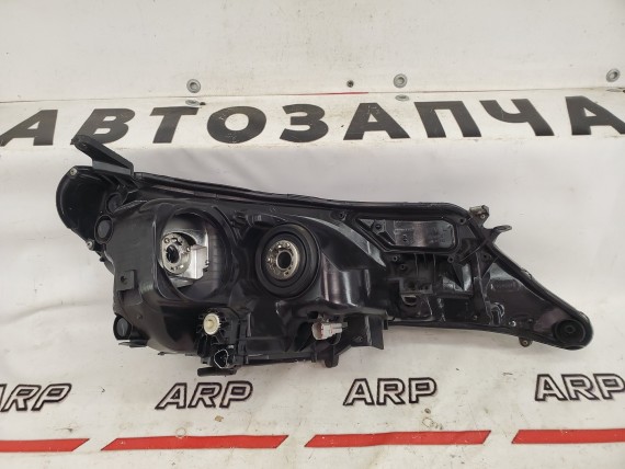 Фара левая Toyota RAV4 40 2013-2015