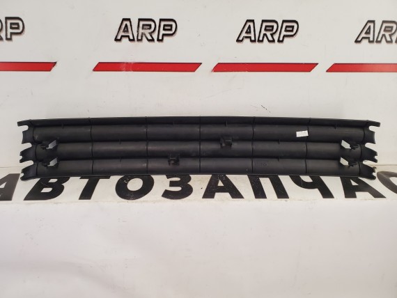 Решетка бампера Citroen C4 Grand Picasso 2007-2013