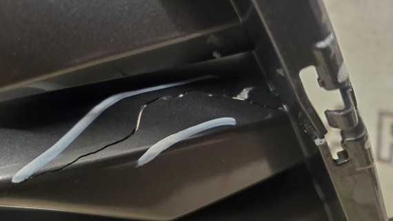 Решетка радиатора Lexus RX4 2015–2022