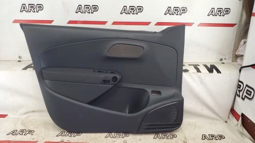 Обшивка двери Volkswagen Polo 5 2009-2020 