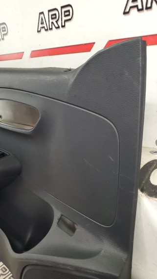 Обшивка двери Volkswagen Polo 5 2009-2020 