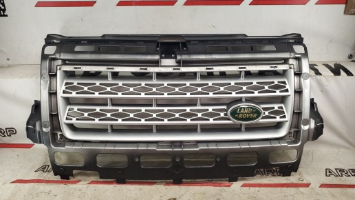 Решетка радиатора Land Rover Freelander 2 2006-2010