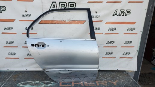 Дверь задняя правая Mitsubishi Lancer 9 седан 2003-2006