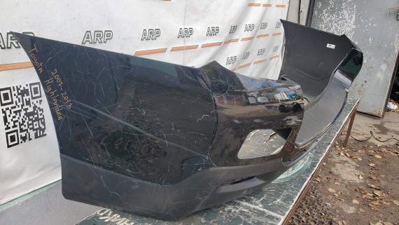 Бампер задний Toyota Highlander 2 XU40 2010–2013