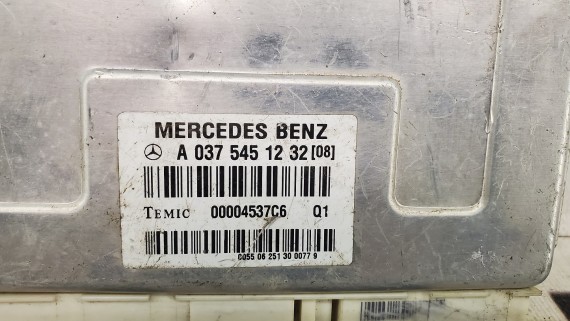 Блок пневмоподвески Mercedes-Benz Cls-Class W219 E-Class W211 2002–2009