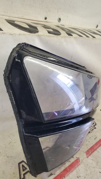 Стекло фары правой Skoda Karoq 2017-2025