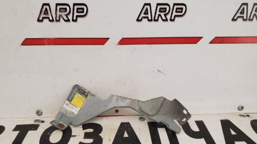 Панель передняя левая Renault Kangoo 1 2003-2009