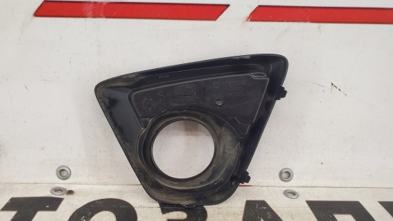 Накладка противотуманной фары правая Mazda Cx-5 1 2011-2015